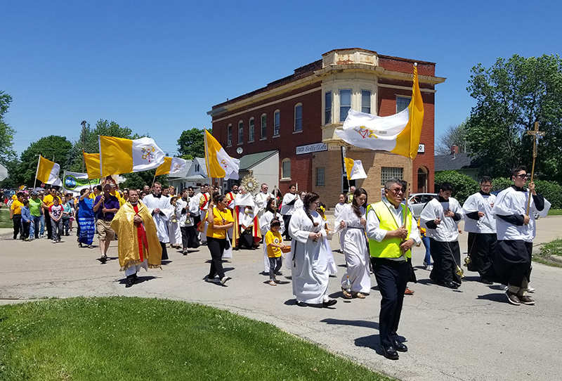 The Catholic Post Corpus Christi processions in diocese unite Catholics ...